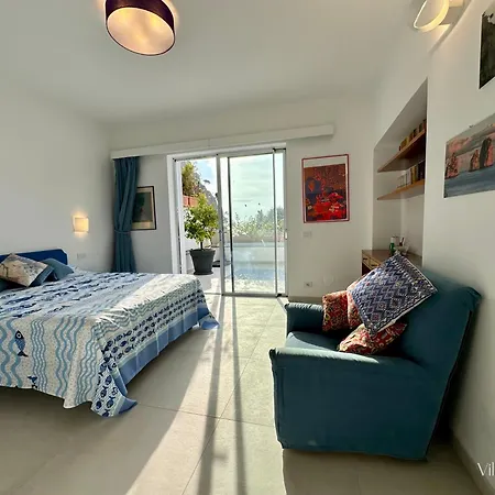 Allegra Villa *