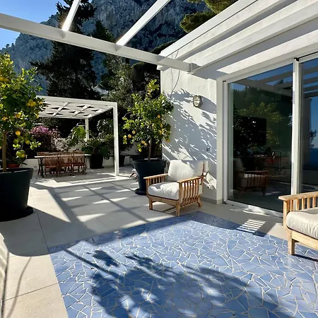 Allegra Villa *